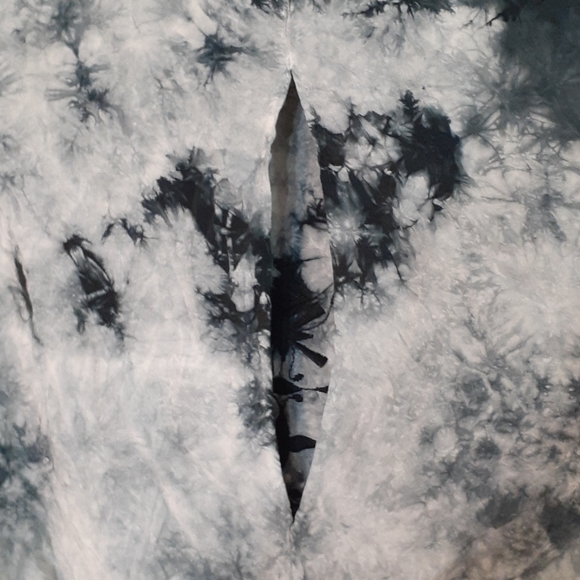 Mono B Medium long sleeve crop top - Picture 13 of 13